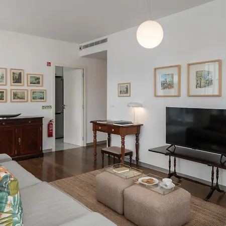 Apartamento The Plaza By An Island