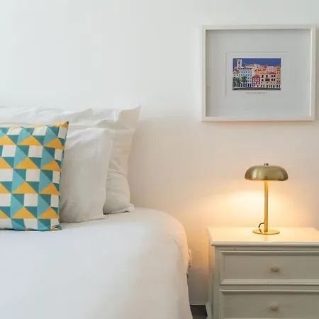 The Plaza * フンシャル