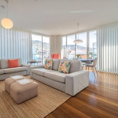 The Plaza Apartmán *